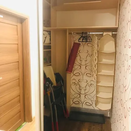 Appartamento Nový V Ostravě U Mišky S Akváriem A Výhledem Z Balkonu Na Beskydy